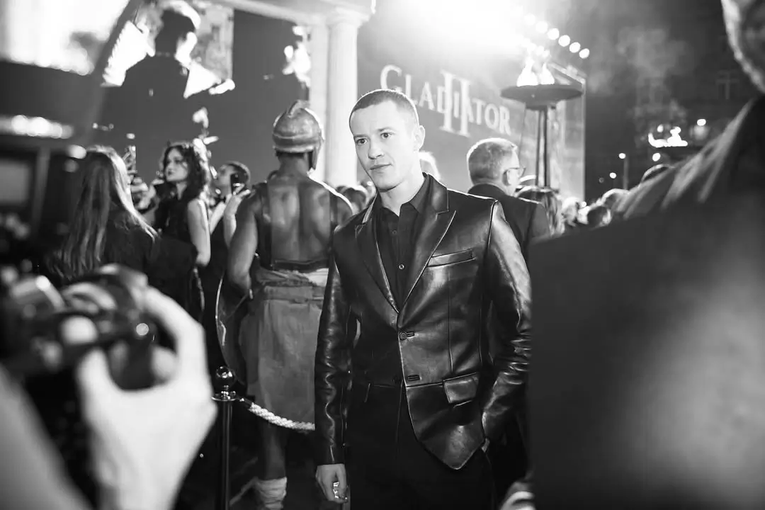 Perjalanan Karier Fantastis Joseph Quinn yang Bintangi Serial Stranger Things hingga Film Marvel