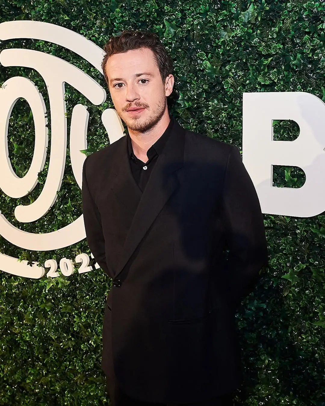 Perjalanan Karier Fantastis Joseph Quinn yang Bintangi Serial Stranger Things hingga Film Marvel