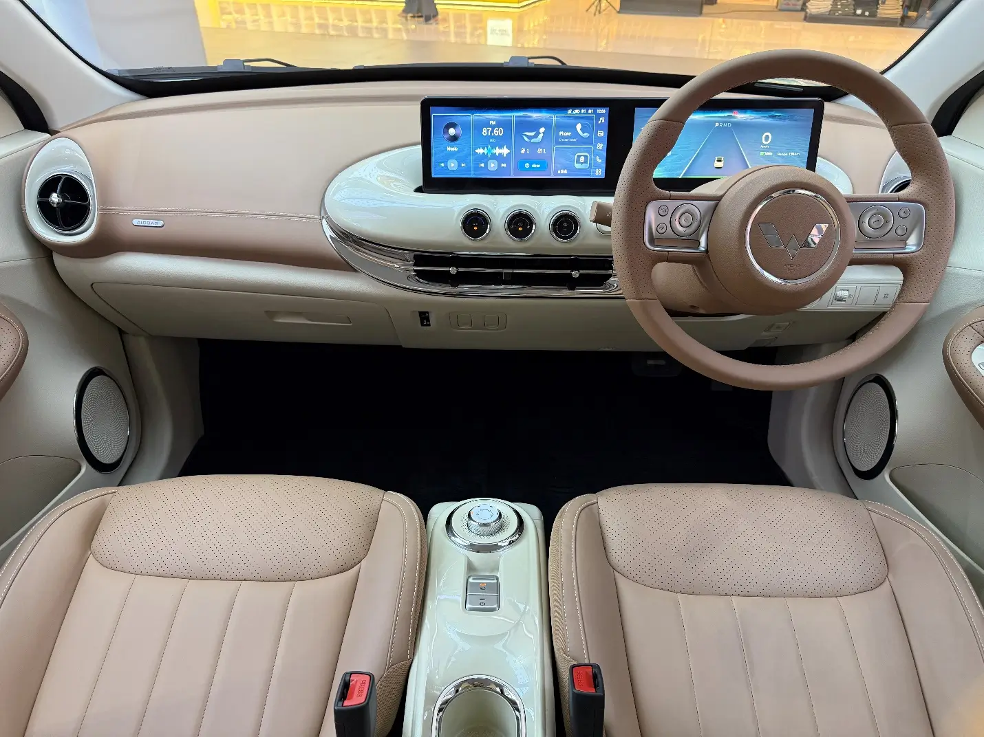Wuling Hadirkan New Binguo EV Varian Lite dan Pro  Apa Saja Pembaruannya 