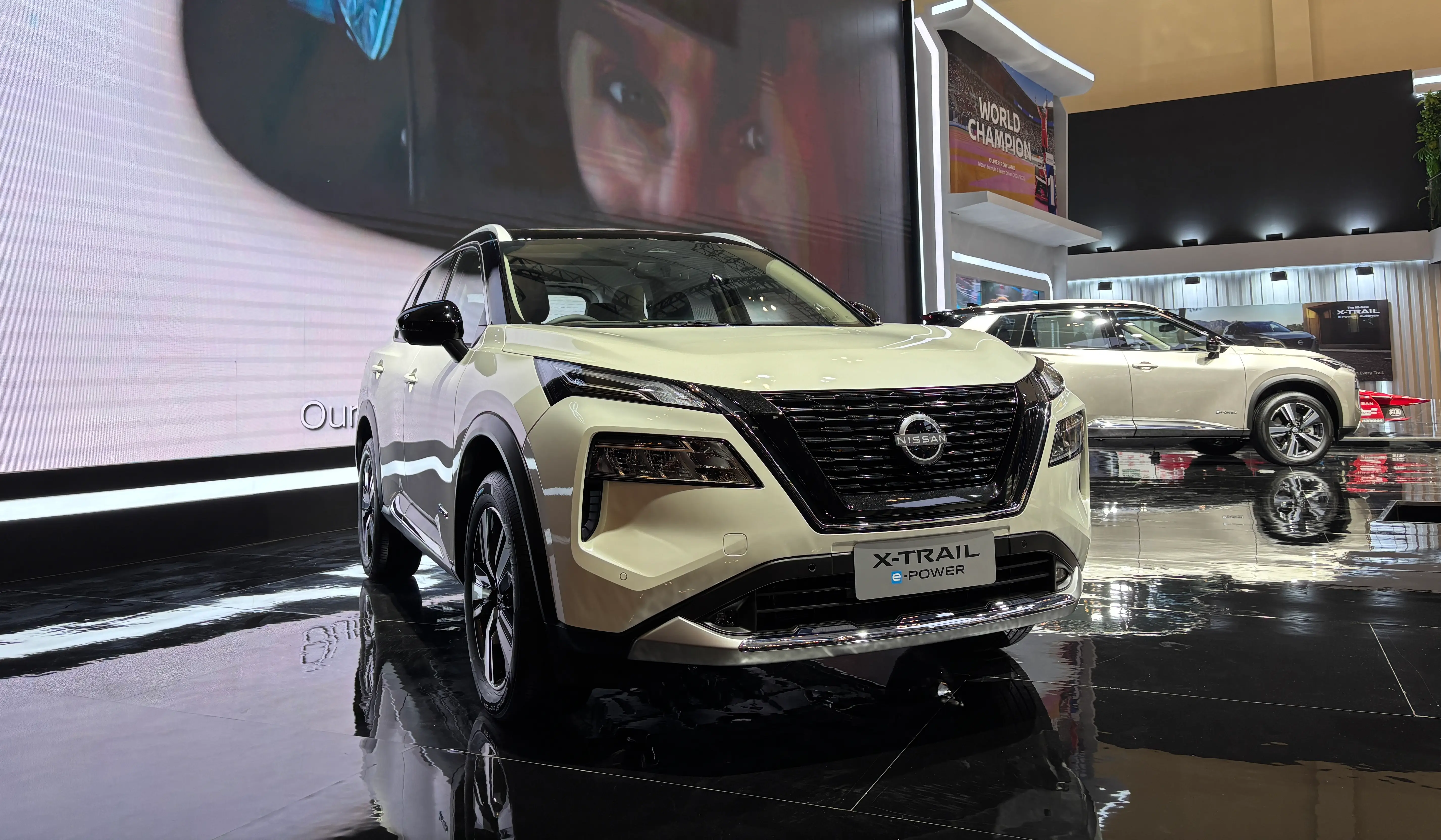 Nissan X-Trail e-Power with e-4ORCE di GIIAS 2025. (Foto: ThePhrase.id/Rahma K)
