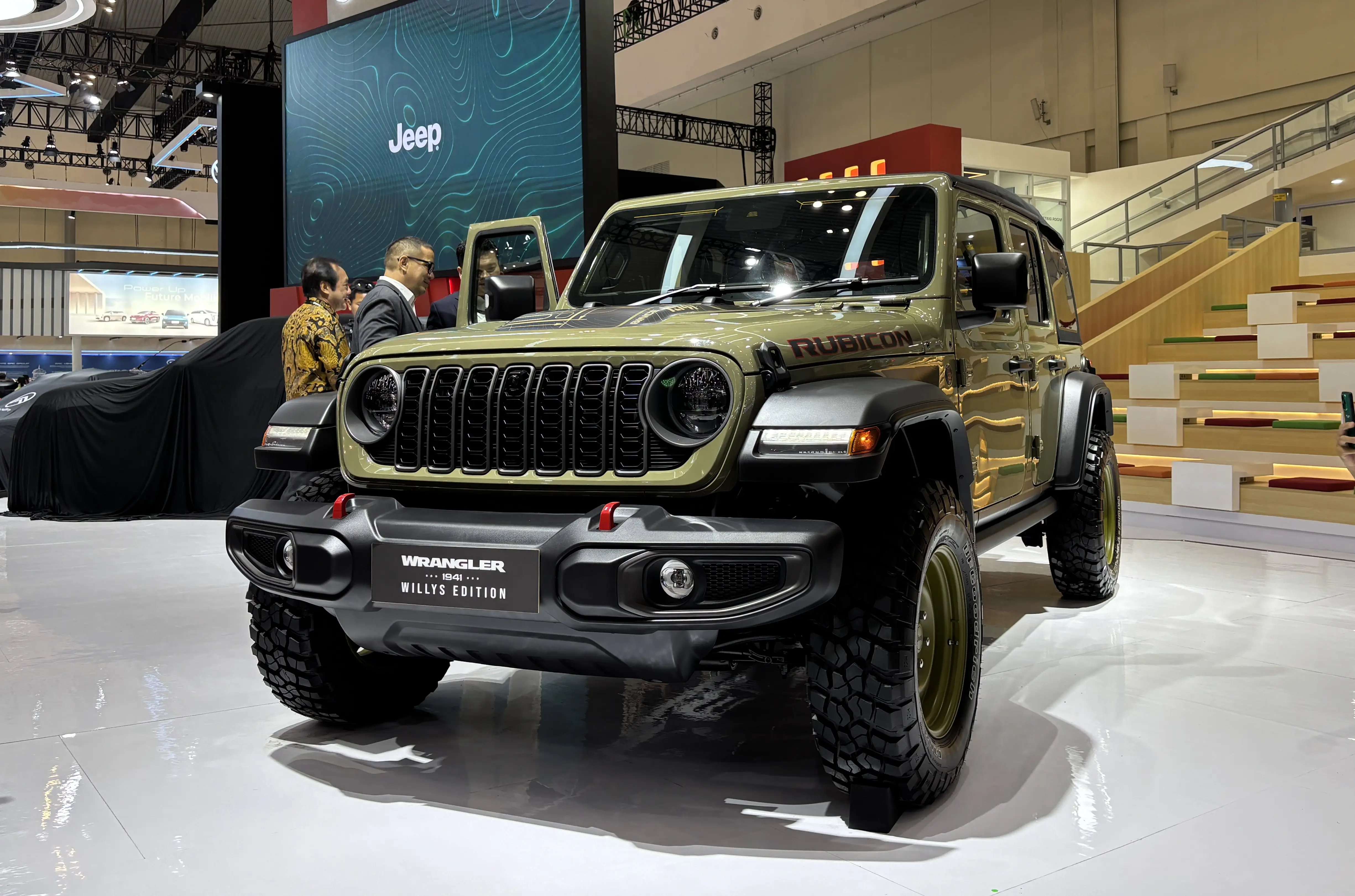 Jeep Wrangler ‘41 Willys 4-Door Edition di GIIAS 2025. (Foto: ThePhrase.id/Rahma K)