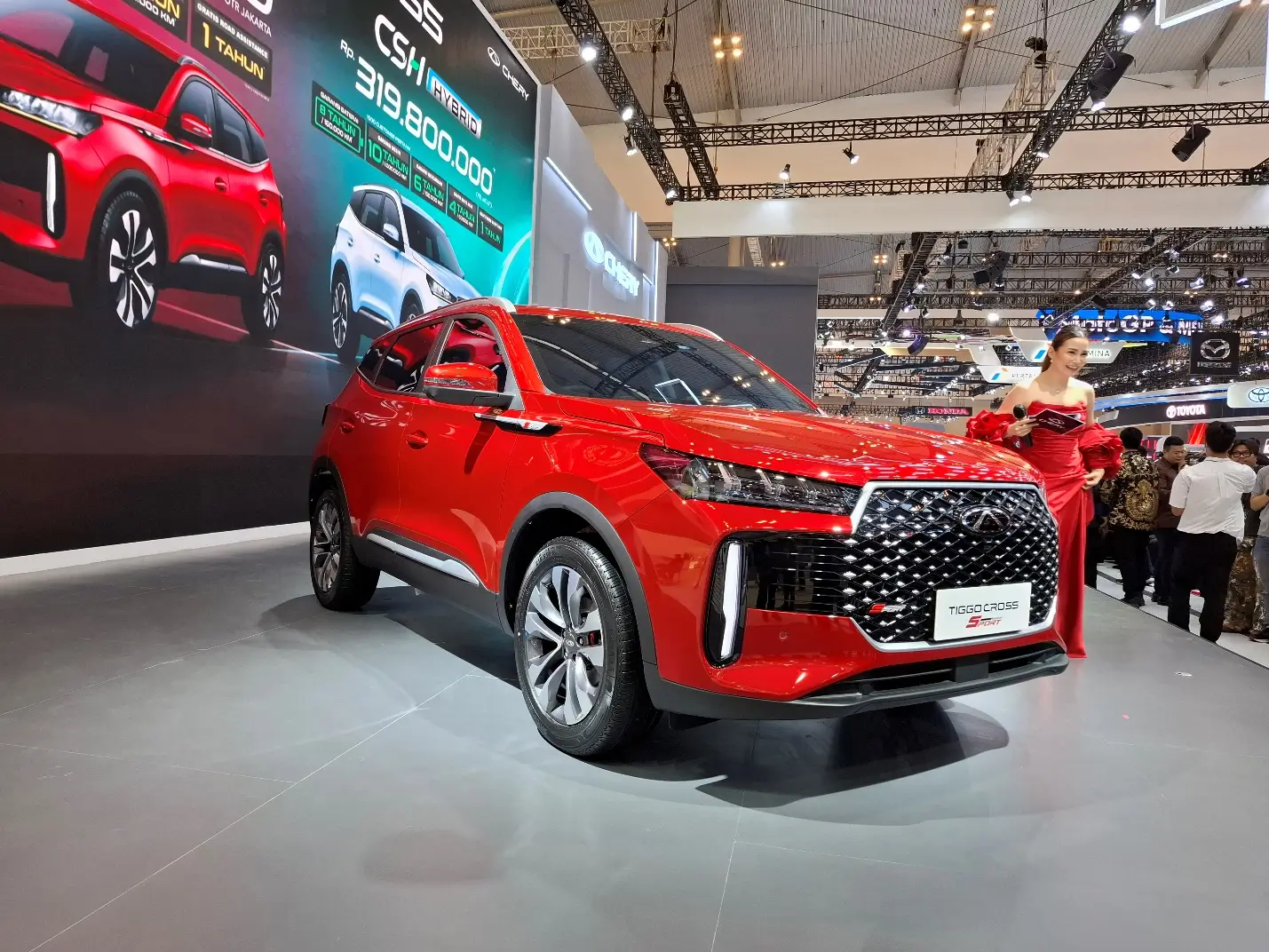 Tawarkan Fitur dan Teknologi Canggih  Chery Luncurkan Tiggo Cross CSH Hybrid dan Tiggo Cross Sport 1 5T di GIIAS 2025