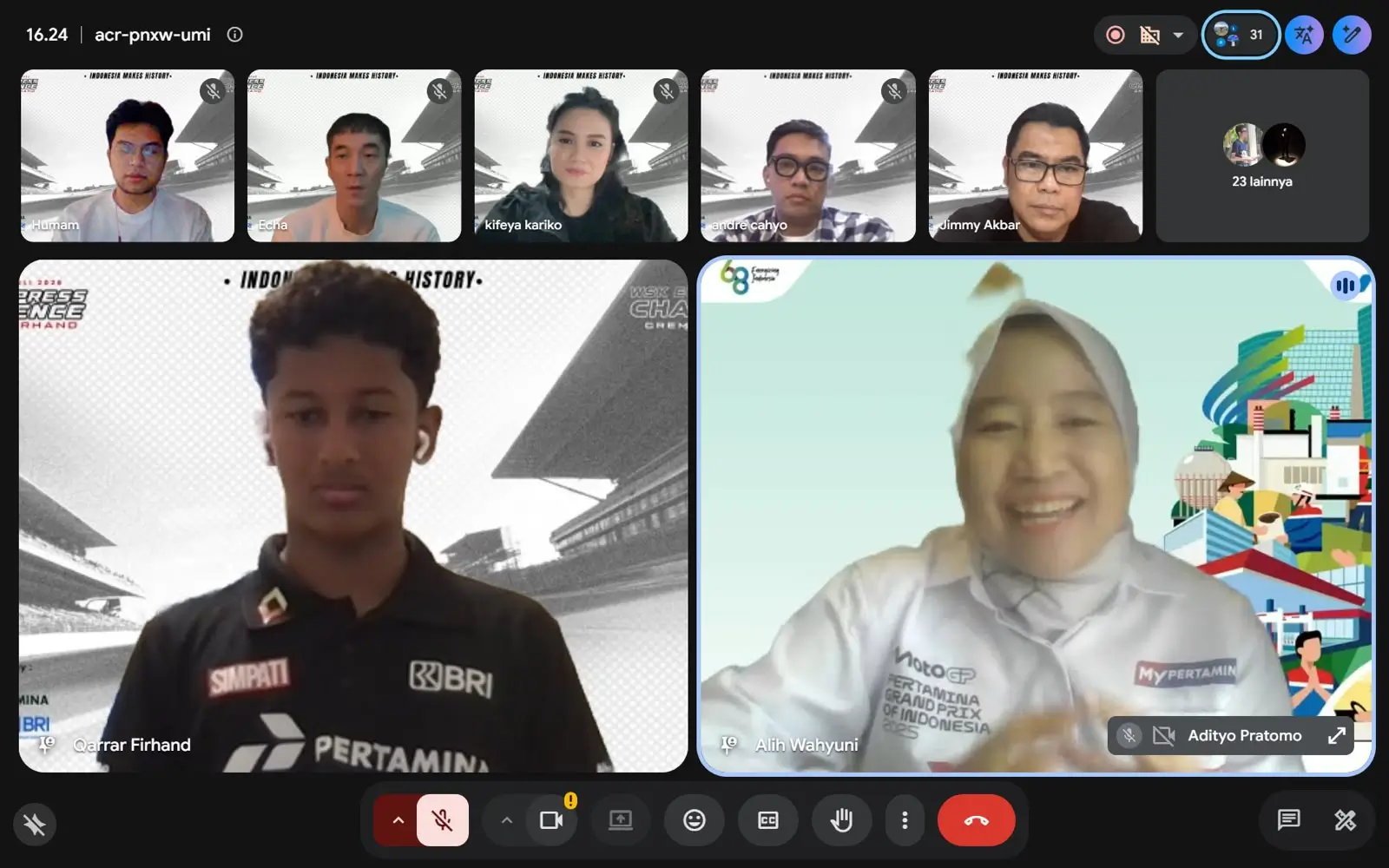 JAKARTA - Manager Corporate Brand Pertamina Persero Alih Istik Wahyuni memberikan sambutan sekaligus motivasi diacara Virtual Presscon Qarrar Firhand - WSK Euro Series Round 3, minggu (12/7) (Dok. Istimewa)