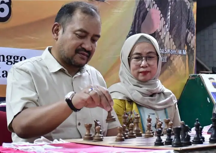 Bupati Pemalang nonaktif Anom Widiyantoro. Foto: Istimewa