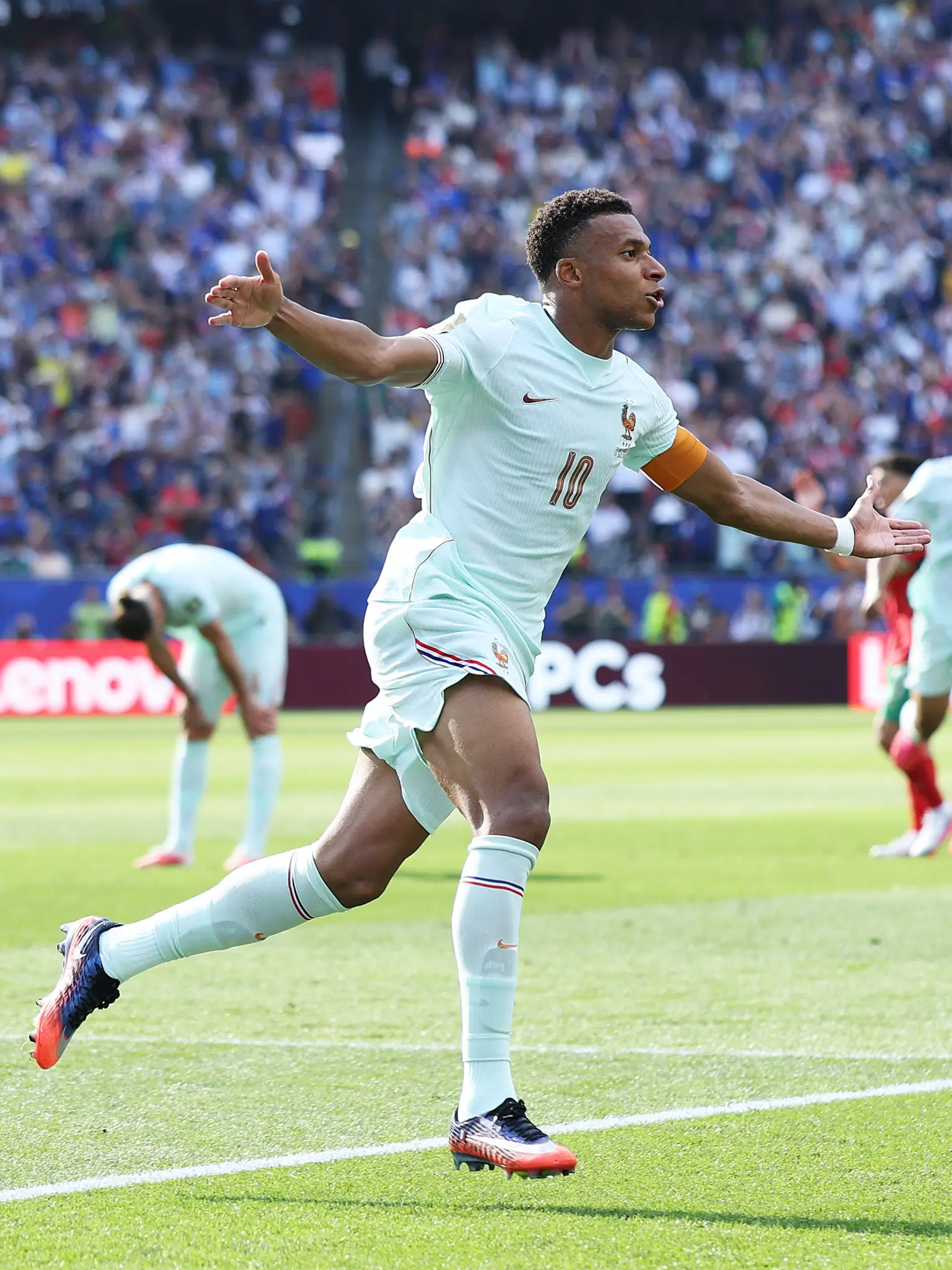 Kylian Mbappe mencetak satu gol dan satu assist untuk Timnas Prancis saat mengalahkan Timnas Maroko. (Foto: X World Cup)