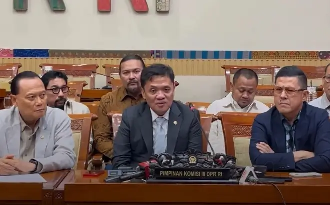 Kisruh Polisi Vs Kejaksaan Mahfud MD Blak Blakan Akui Suka Melihat Setan Lawan Setan Saling Bongkar Korupsi