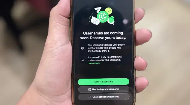 Fitur username dalam WhatsApp memungkinkan penggunanya untuk mengirim pesan atau melakukan panggilan tanpa nomor telepon. (Foto: Dok. ThePhrase.id/Rangga Bijak Aditya)