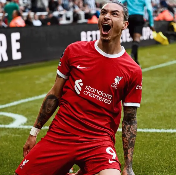 Premier League  Liverpool Main 10 Orang  Darwin Nunez Pahlawan