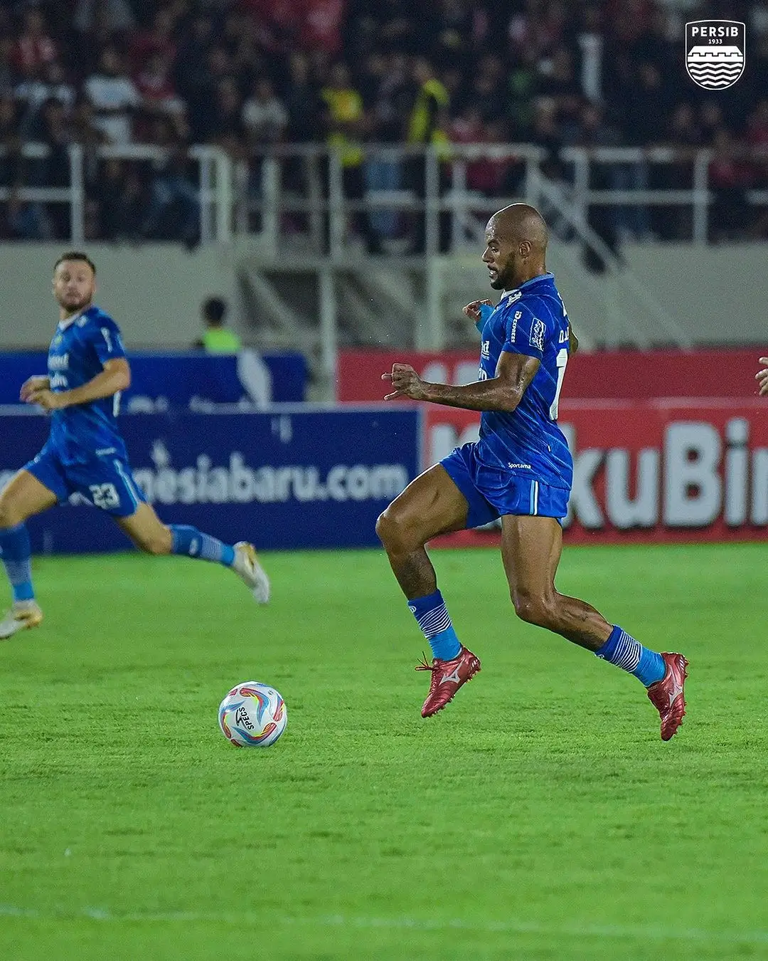Sempat Unggul  Persib Bandung Dibekuk Persis Solo