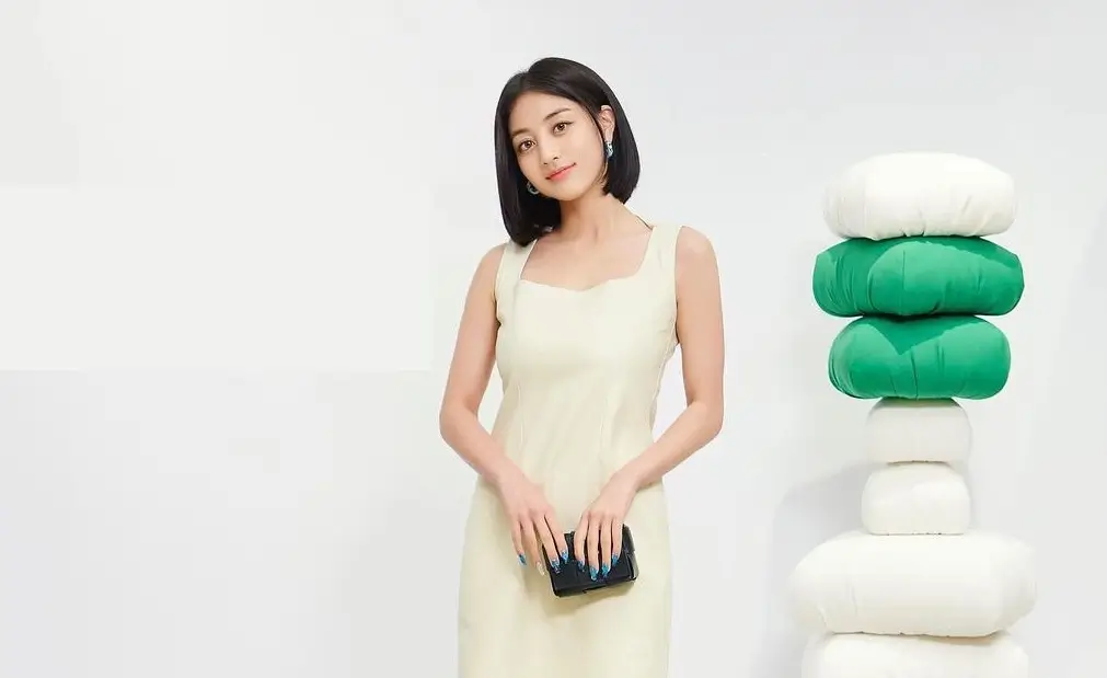 Park Jihyo. (Foto: Instagram/_zyozyo)