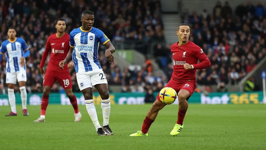 Tikung Menikung Chelsea dan Liverpool Berebut Moises Caicedo