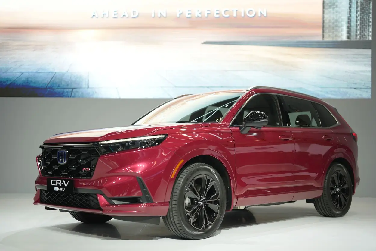 Honda CR-V Generasi Keenam Meluncur di GIIAS 2023 dengan Varian Hybrid