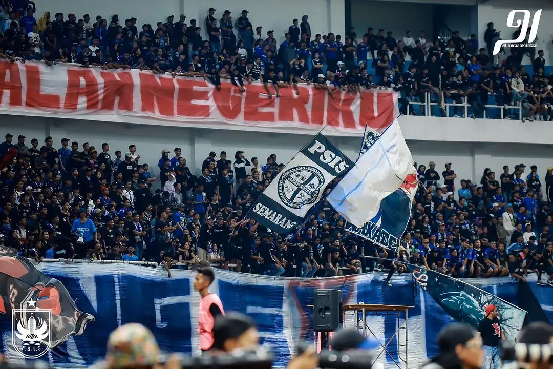 PSSI  Sudah Berkantor di Indonesia  FIFA Lihat Kerusuhan Suporter PSIS dan Persib