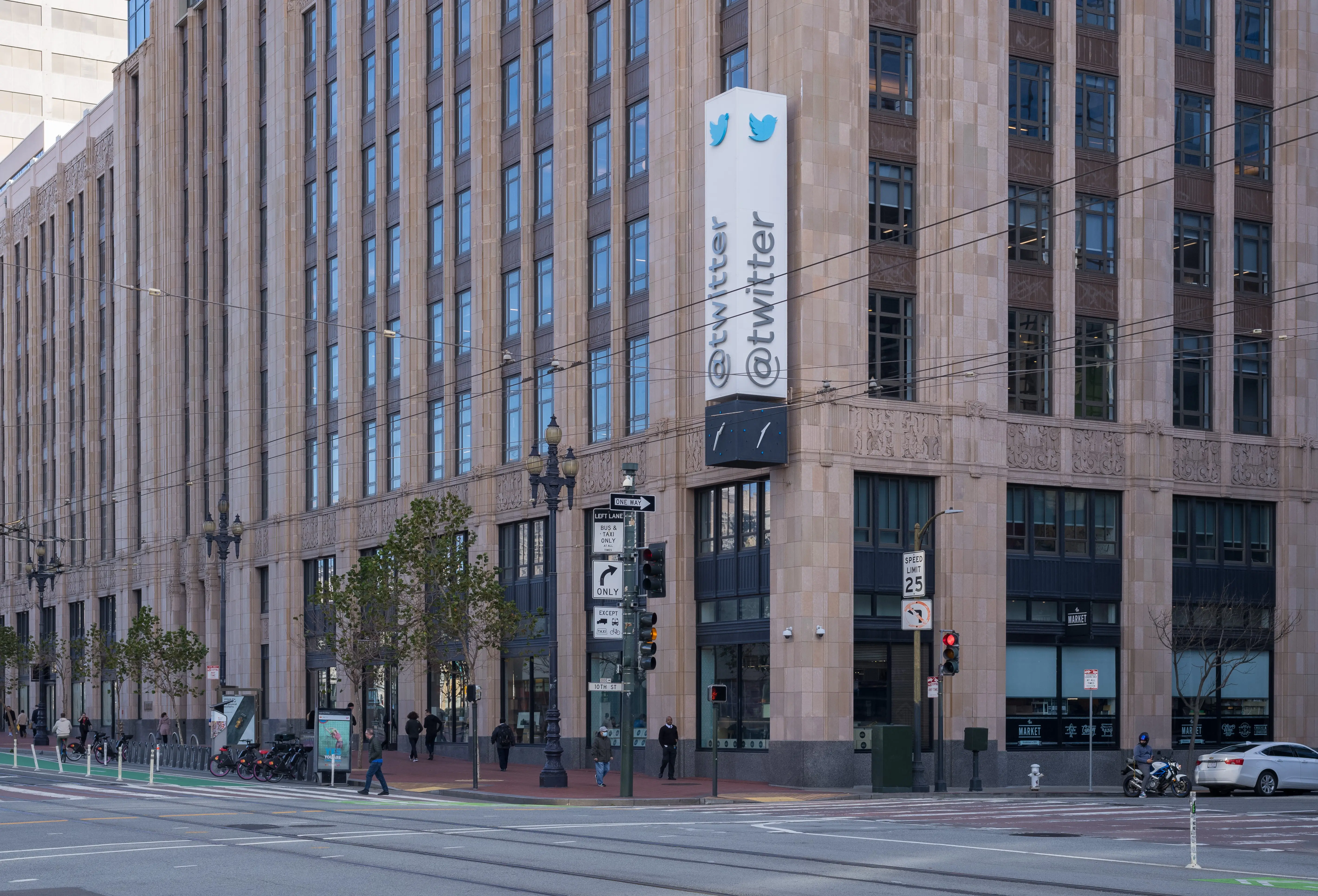 kantor Pusat X atau Twitter di San Francisco (Foto: en.wikipedia.org/Frank Schulenburg)