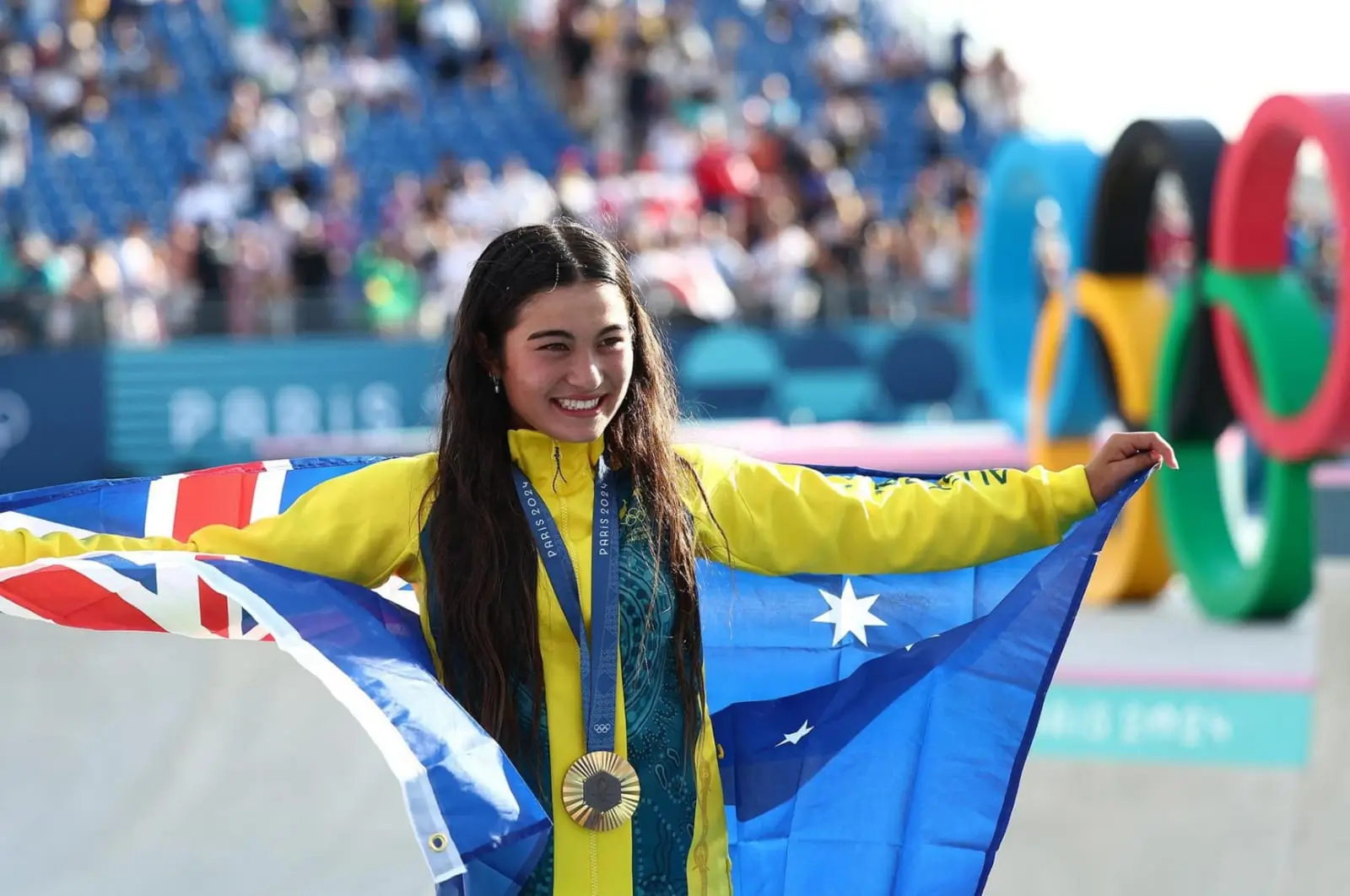 Atlet skateboard asal Australia, Arisa Trew saat memenangkan medali emas di Olimpiade Paris 2024. (Foto: Instagram/ausolympicteam)