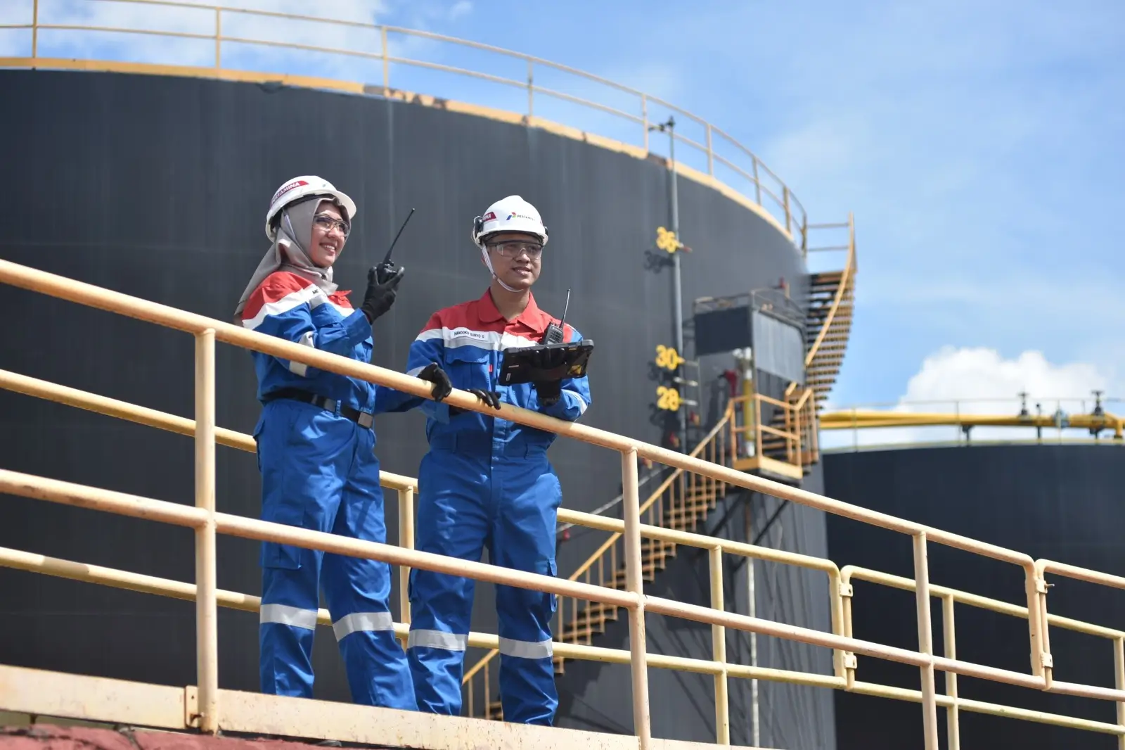 ilustrasi pekerja Pertamina di kilang. (Foto. Dok. Pertamina)
