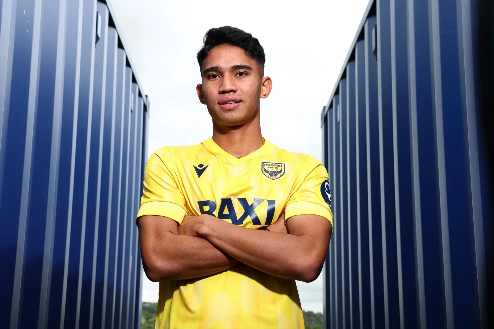Marselino Ferdinan bergabung dengan Oxford United untuk kontrak dua musim. Foto Oxford United.