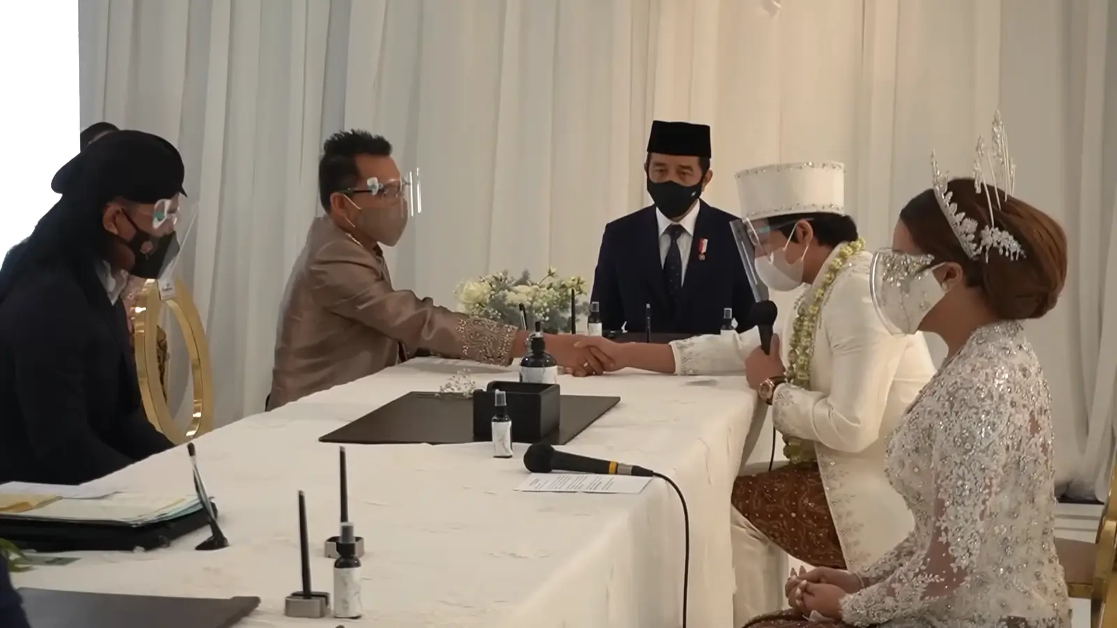Deretan Artis yang Pilih Presiden Jadi Saksi Nikah