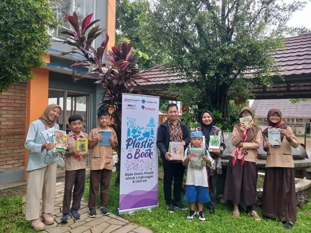 Sinar Mas Land Buka Program Tukar Plastik dengan Beras dan Minyak Goreng