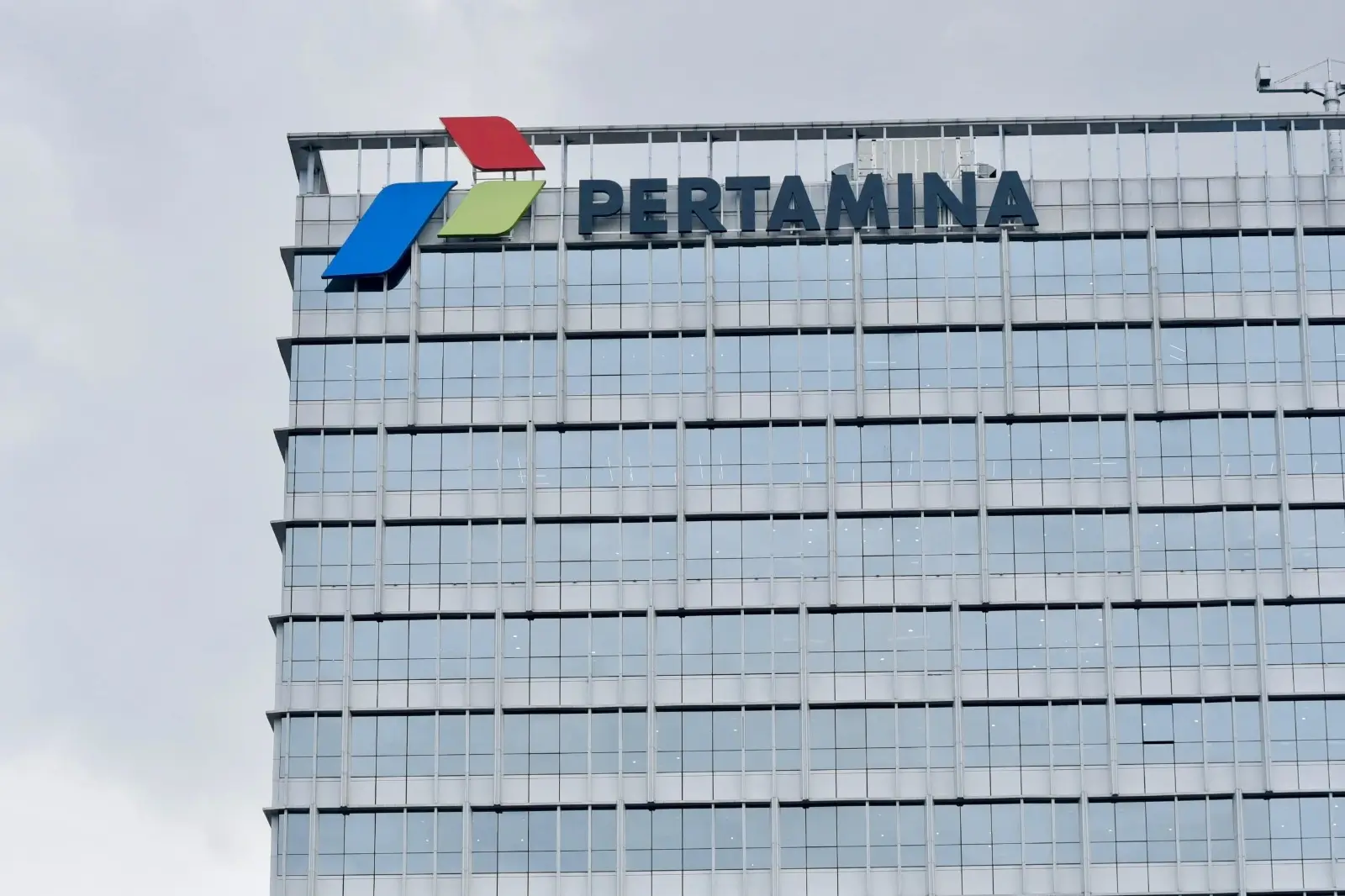 Transformasi BUMN  Pertamina Peringkat Pertama Perusahaan Terbesar di Fortune Indonesia 100