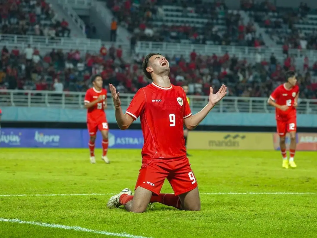 Pintu Timnas Indonesia Tertutup untuk Elkan Baggott  Jens Raven Belum Dapat Tiket Promosi