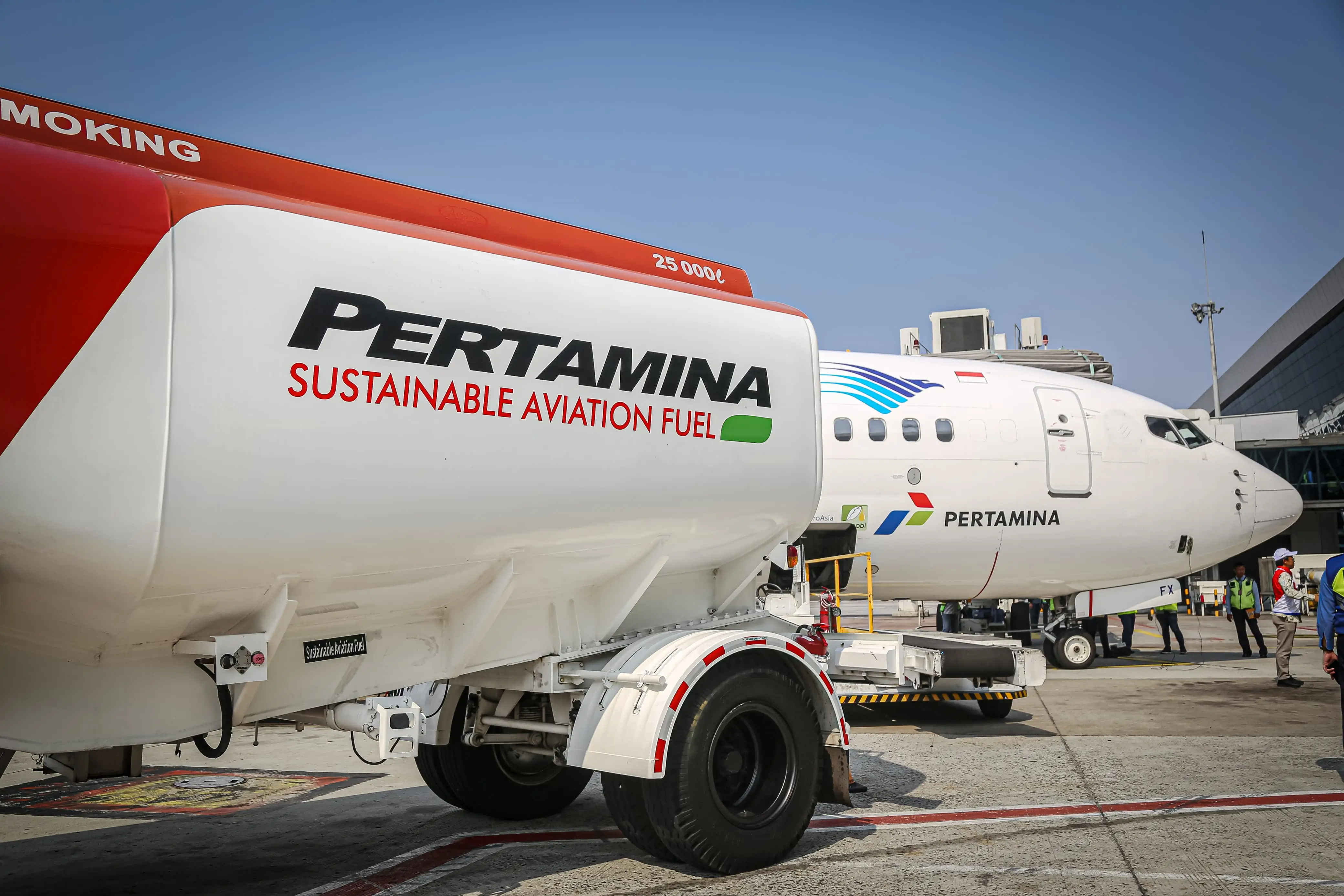 Pertama di Asia Tenggara  Pertamina Patra Niaga Tersertifikasi Internasional Distribusi SAF