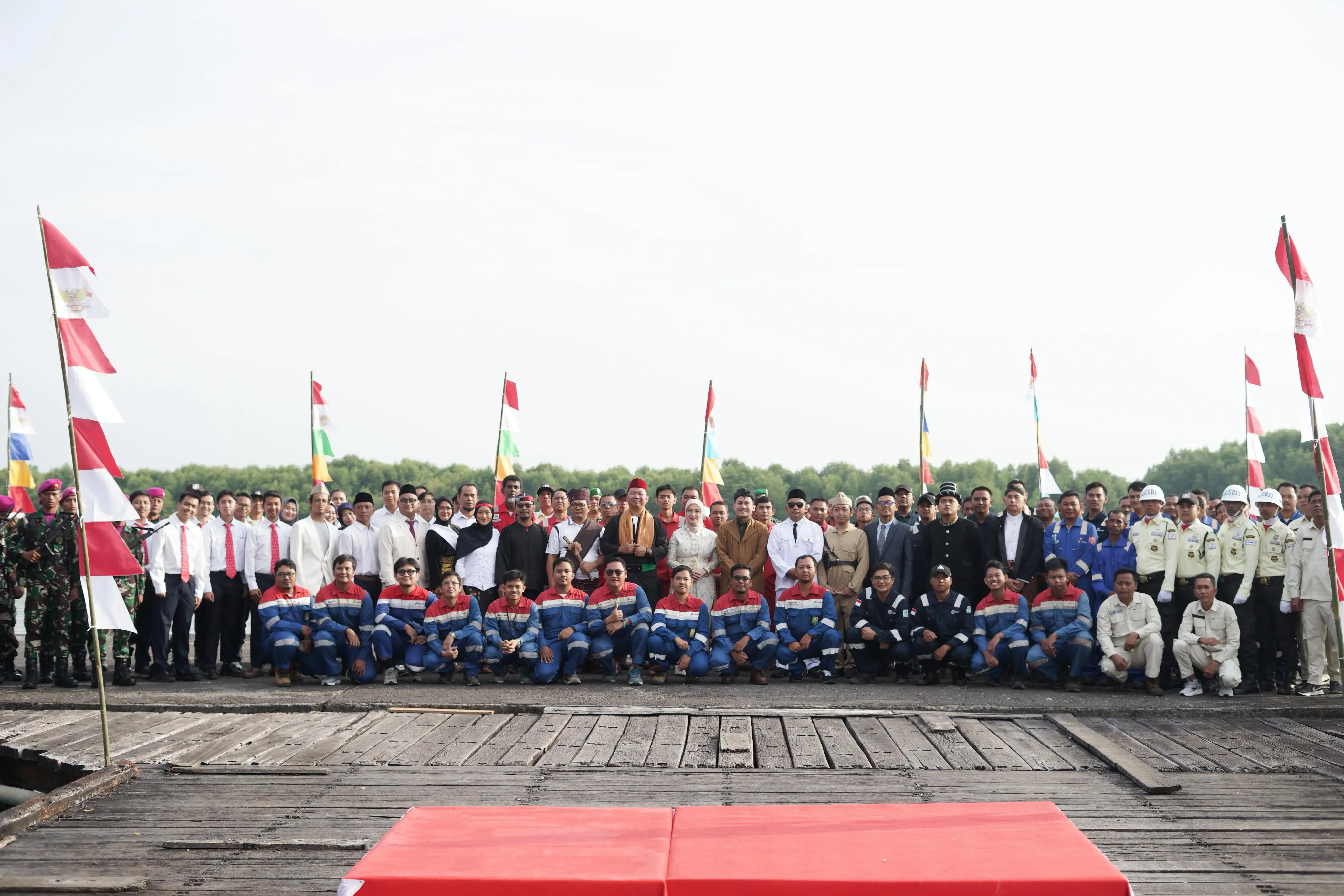 Berkostum Wastra Nusantara, Pertagas Gelar Upacara HUT Ke-80 RI Serentak di Enam Area Operasi