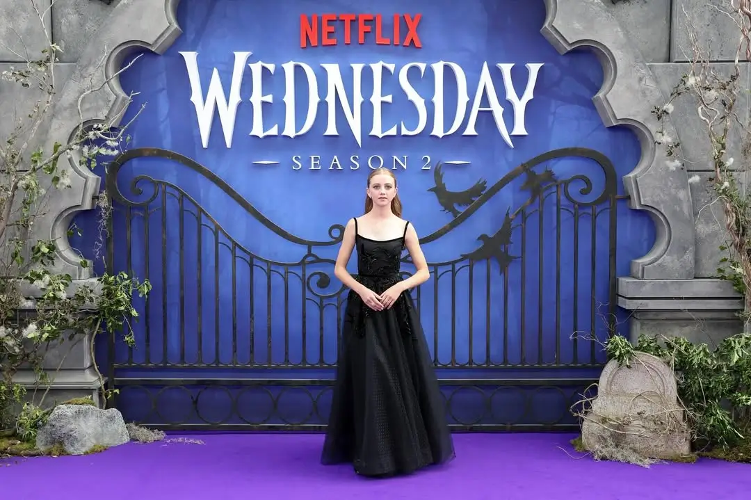 Kenalan dengan Evie Templeton  Pemeran Agnes DeMille di Serial Wednesday Season 2 yang Curi Perhatian
