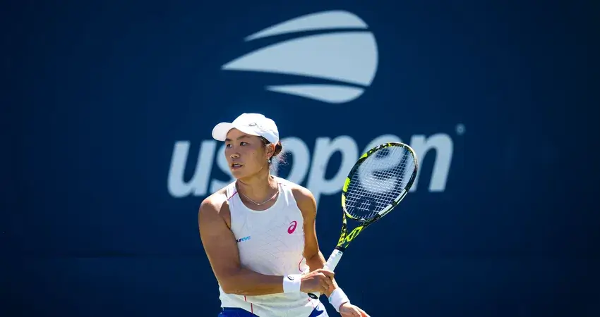 Profil Janice Tjen  Bintang Tenis Muda Indonesia yang Tembus Babak Utama US Open 2025