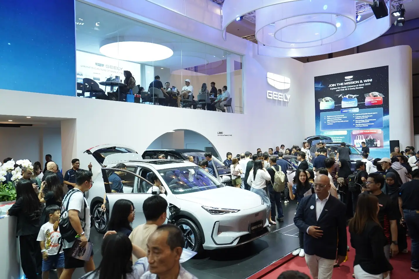 Perdana Tampil di GIIAS 2025  Geely Catatkan Antusiasme dan Penjualan Positif