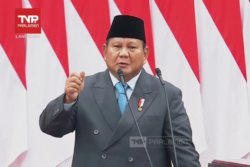 Presiden RI, Prabowo Subianto saat menyampaikan pidato kenegaraan perdananya dalam Sidang Tahunan MPR RI di Jakarta, Jumat (15/08/25). (Foto: Tangkapan layar YouTube/TVR Parlemen)