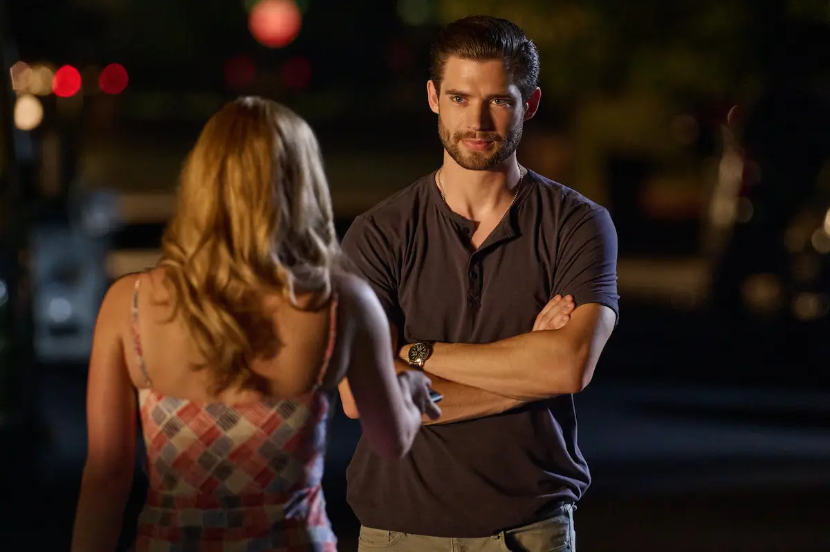 Foto: David Corenswet dalam Film Look Both Ways (dok. Netflix/Felicia Graham)
