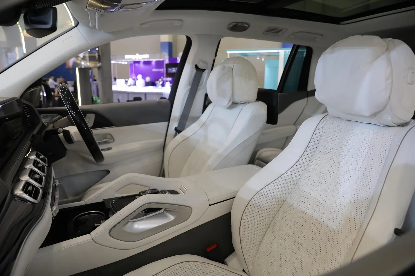 Mercedes Maybach GLS 600 Facelift Resmi Meluncur  SUV Canggih dan Mewah Seharga Rp9 3 Miliar