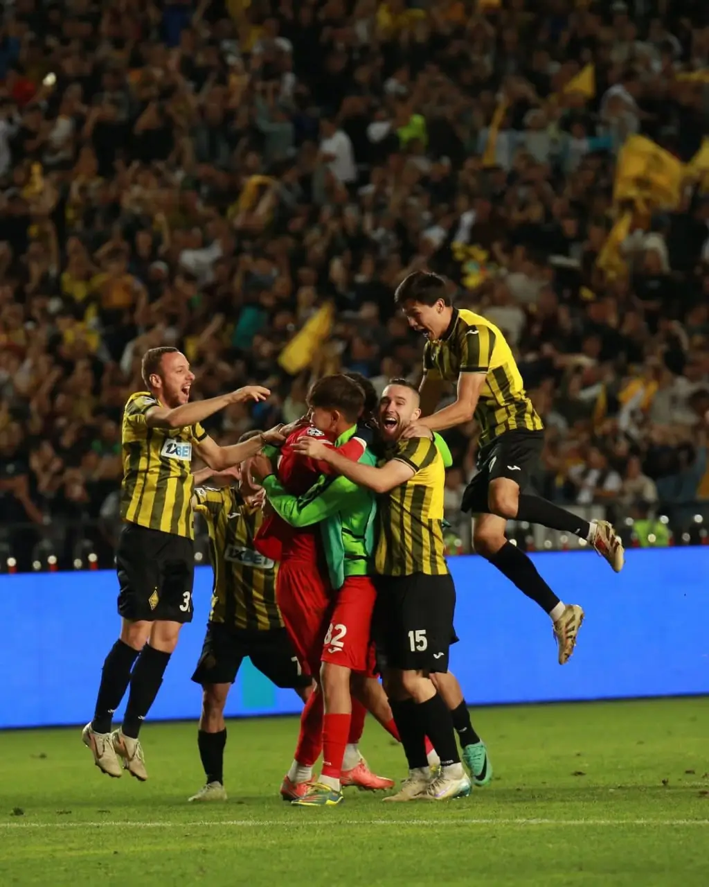 Kairat Almaty menorehkan sejarah baru di Liga Champions seusai menyingkirkan Celtic melalui adu penalti dramatis pada babak play-off. Dok. Istimewa