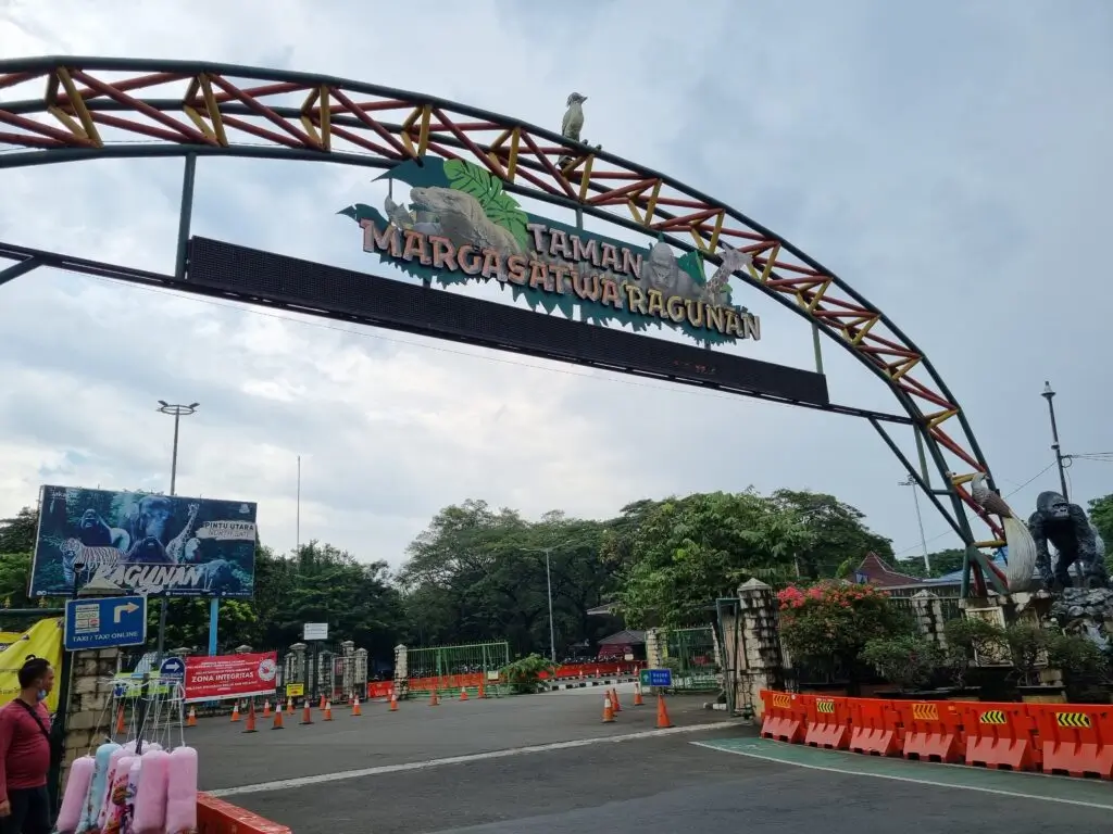Foto: Taman Margasatwa Ragunan. (Foto: ThePhrase.id/Rahma K)