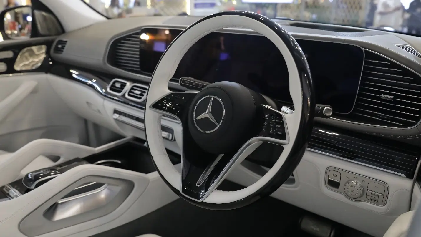 Mercedes Maybach GLS 600 Facelift Resmi Meluncur  SUV Canggih dan Mewah Seharga Rp9 3 Miliar