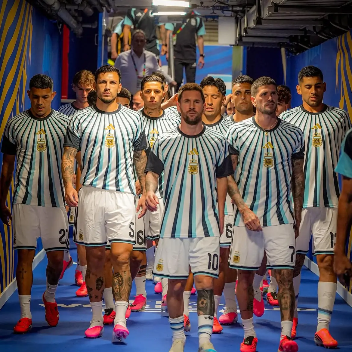 FIFA menjatuhkan sanksi kepada sejumlah pemain dan anggota staf Timnas Argentina. Foto Instagram Leandro Paredes.