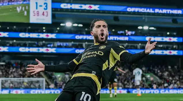 Rayan Cherki mencetak dua gol untuk Manchester City. Foto X Manchester City.