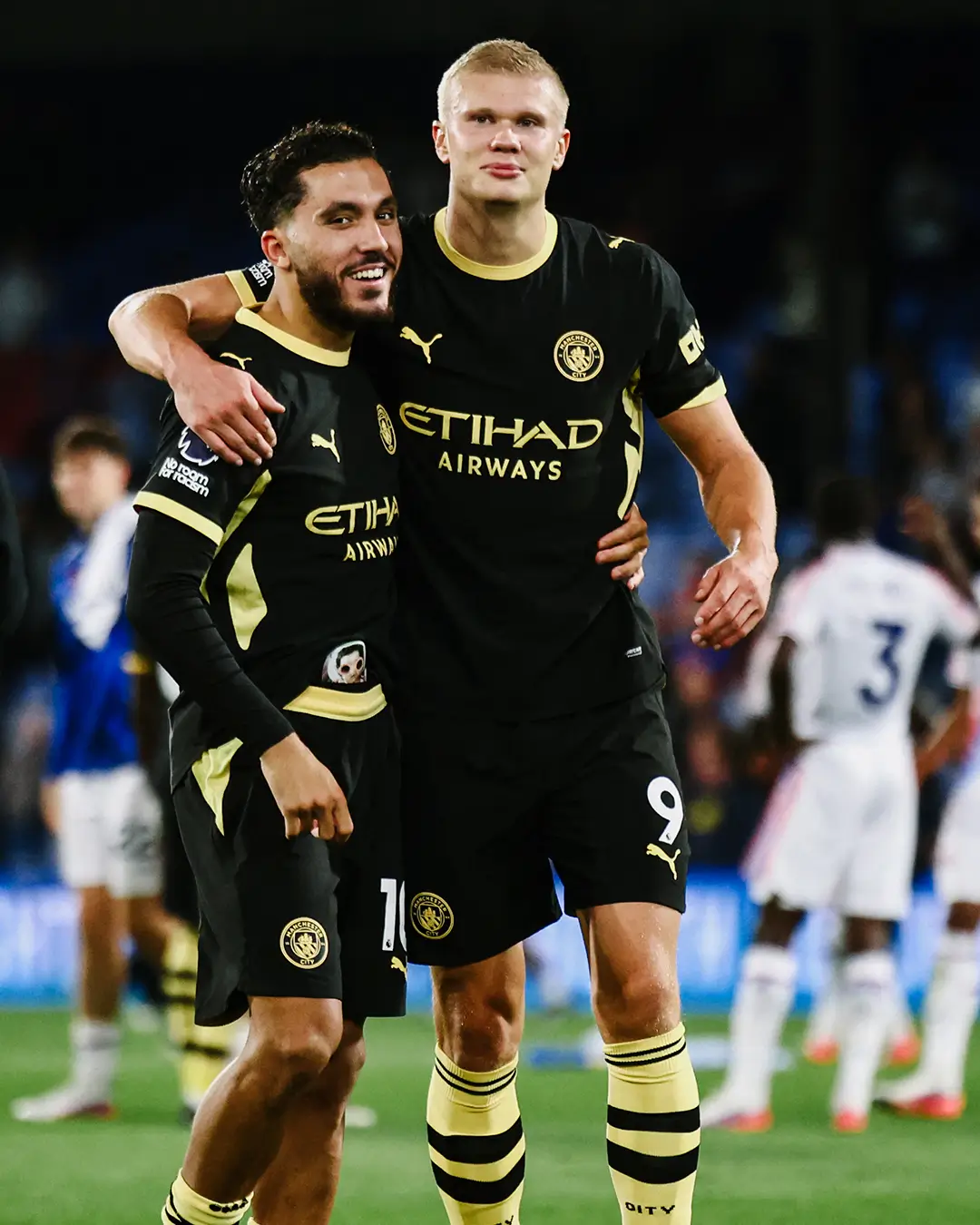 Rayan Cherki  Bakat Istimewa yang Mulai Menemukan Panggungnya di Manchester City