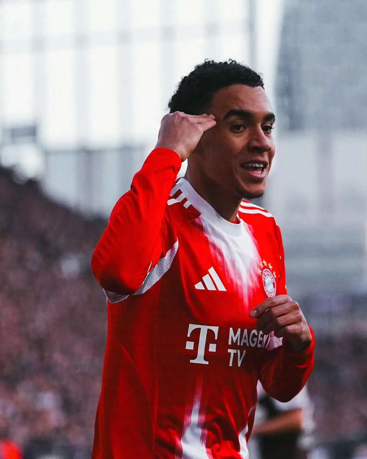 2 Kali Kolaps dalam 4 Hari saat Membela Bayern Munchen Kesehatan Jamal Musiala Dikhawatirkan