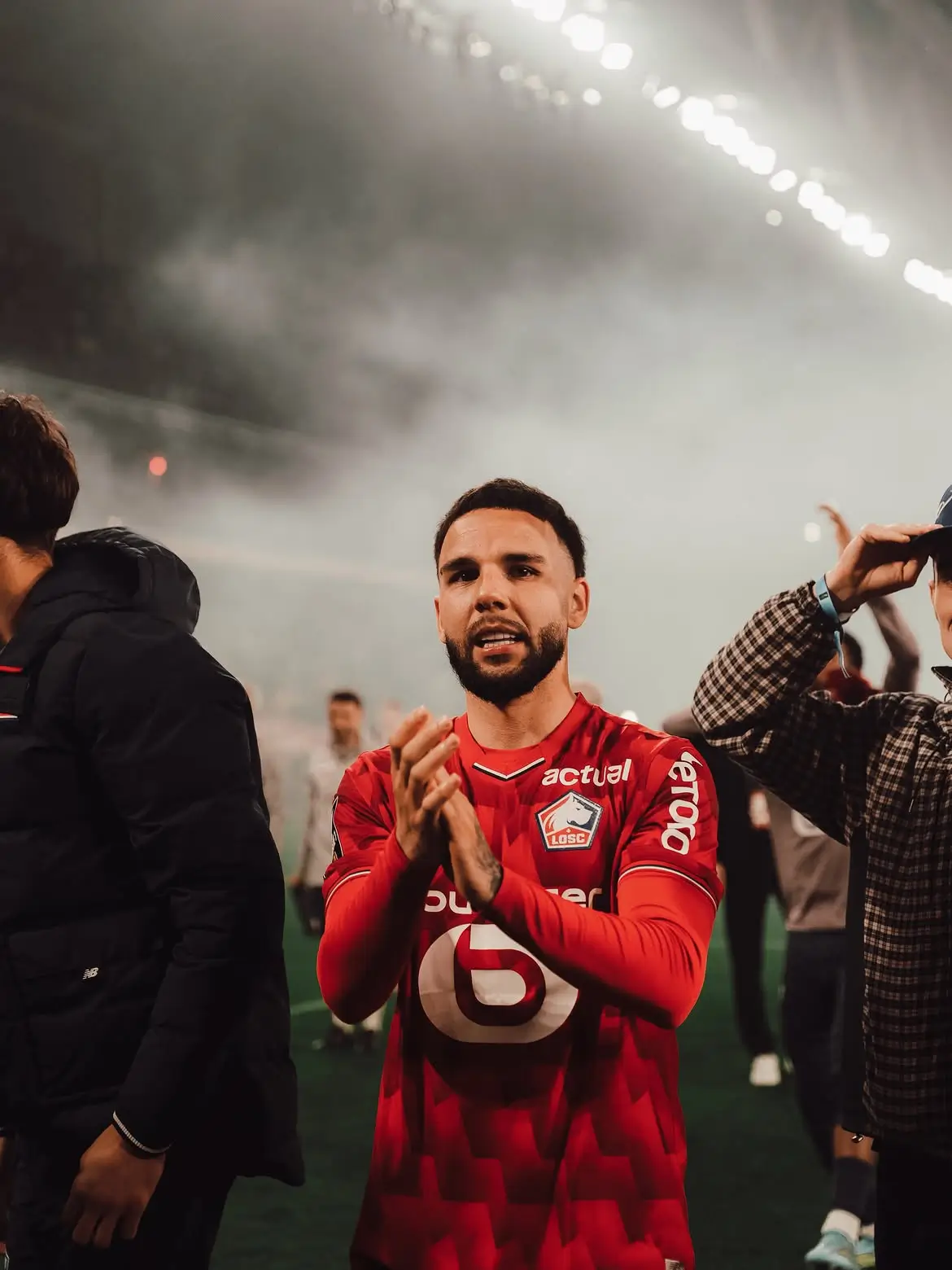 Calvin Verdonk tampil untuk Lille ketika melawan PSG. Foto Instagram Calvin Verdonk.