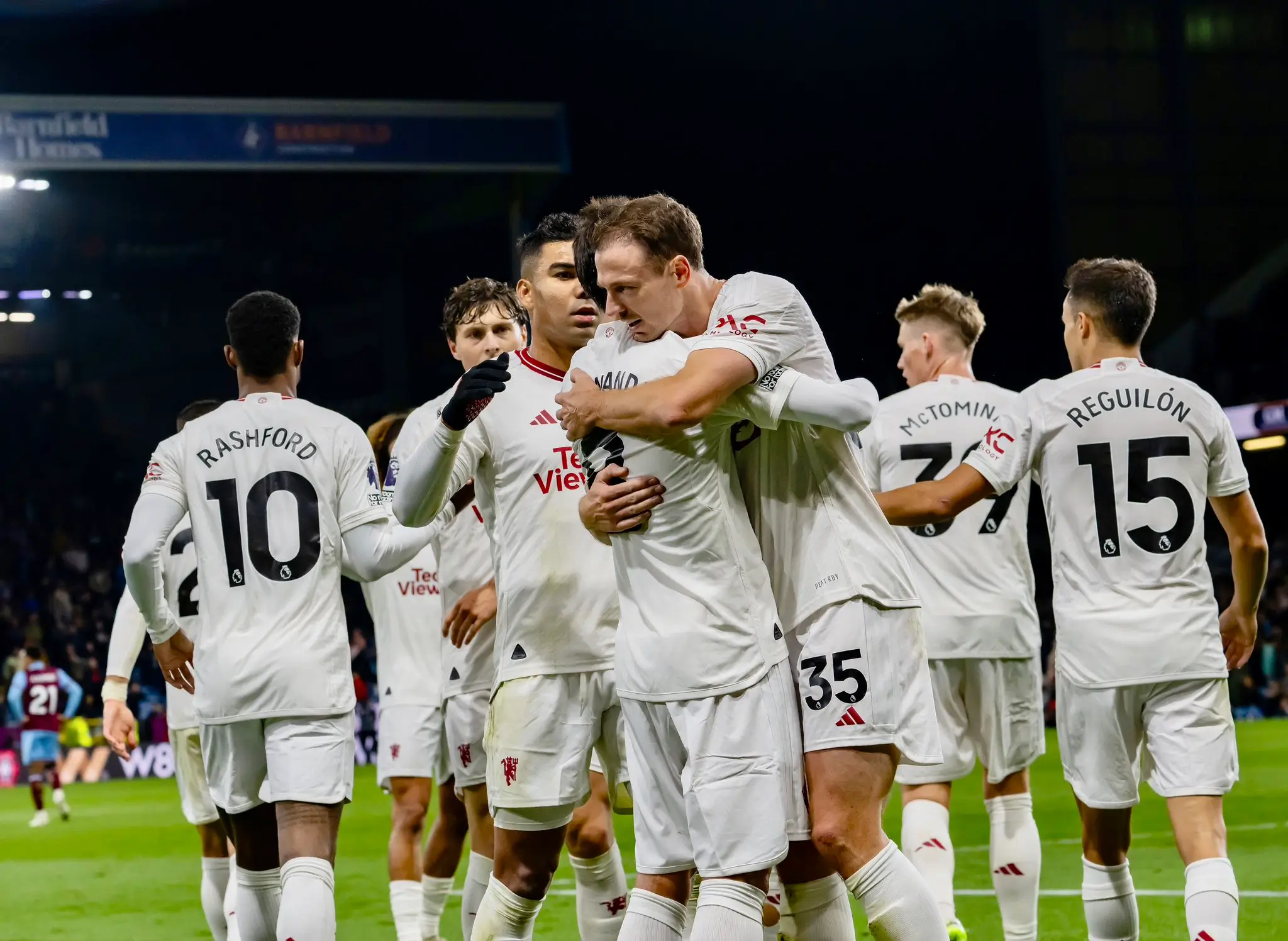 Manchester United menang 1-0 atas Burnley. (Foto: Twitter Manchester United)