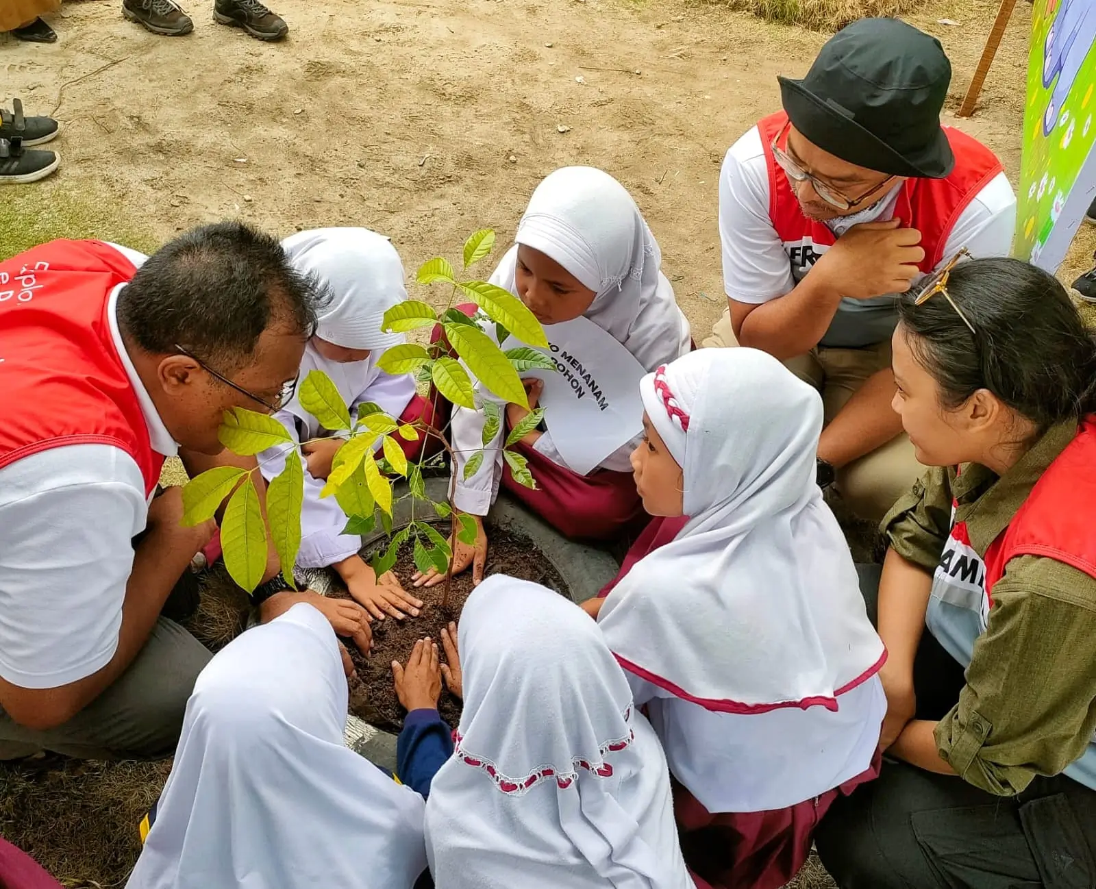 Kegiatan Conservation Goes To School bertema Riau Bangga Punya Gajah, yang digelar PT Pertamina Hulu Rokan (PHR) bersama Rimba Satwa Foundation (RSF) di Duri, Kabupaten Bengkalis, Riau. (Foto: Istimewa)