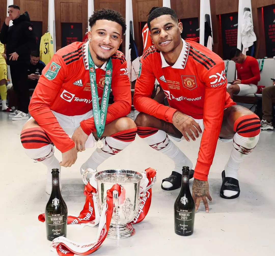 Manchester United Bergejolak  Erik ten Hag dan Jadon Sancho Perang Terbuka di Media