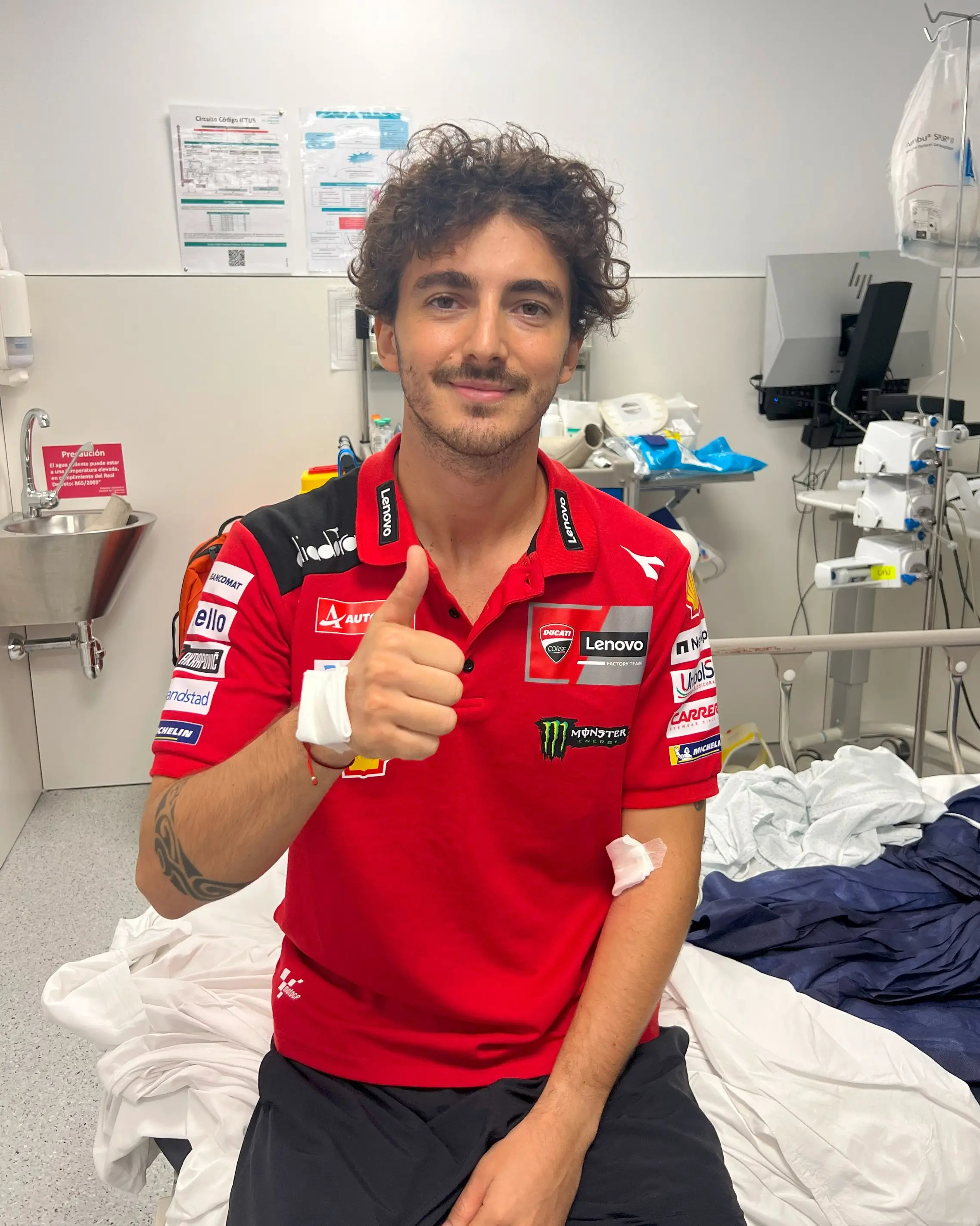 Drama di MotoGP Catalunya  Kaki Pecco Bagnaia Terlindas  Aleix Espargaro Juara