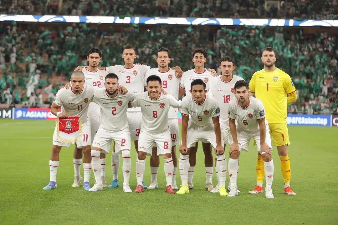Dukungan dan Semangat dari Jokowi untuk Timnas Indonesia Lawan Australia  Tim Merah Putih di Ambang 3 Poin 