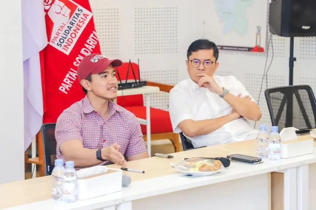 Ketua Umum PSI, Kaesang Pangarep (kiri). (Foto: Instagram/psi_id)