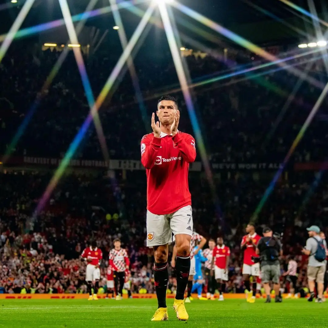 Cristiano Ronaldo berikan banyak saran kepada Manchester United. (Foto: Instagram Cristiano Ronaldo)