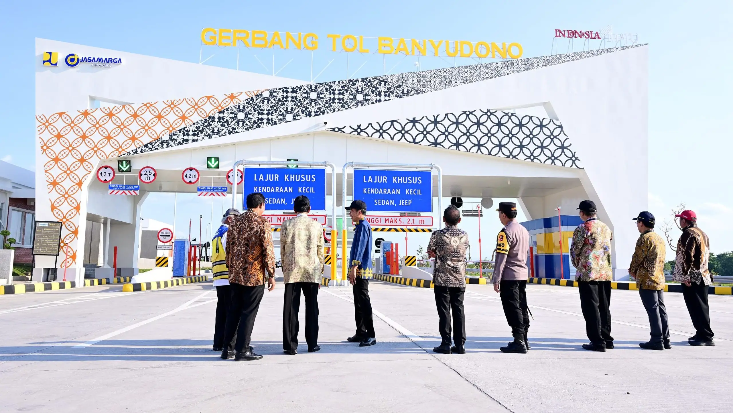 Tol Ruas Solo-Yogyakarta-YIA Kulonprogo Seksi I Kartasura-Klaten. (Foto: presidenri.go.id/BPMI Setpres/Muchlis Jr)