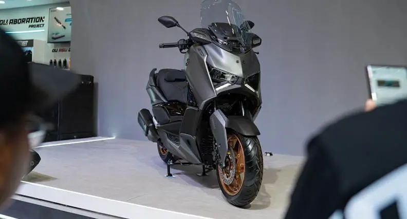 Yamaha Xmax Connected TechMax 2025 Resmi Hadir di Indonesia  Apa saja Pembaruannya 